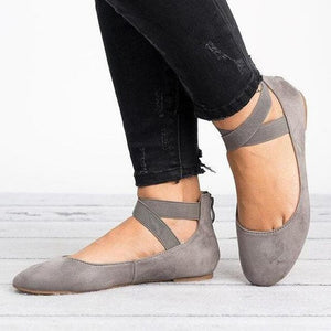 COVOYYAR Hot Women Ballet Flats 2019 Spring Autumn Elastic Strap Women Shoes Back Zipper Casual Black Shoes Big Sizes WFS944