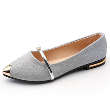 Load image into Gallery viewer, 2019 Summer Ladies Flats Shoes Women Shoes Pearl Comfortable Pointed Toe Flat Shoes Gold Silver Female Casual Woman Boat Shoes